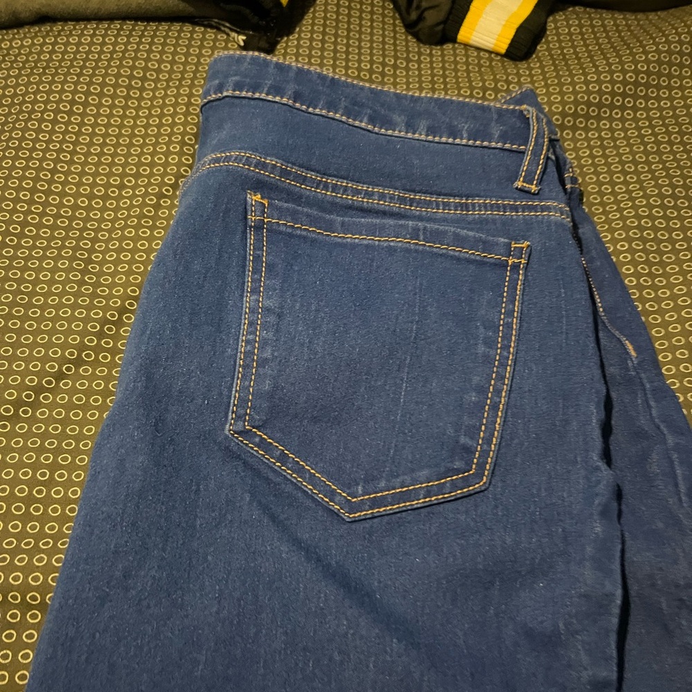 Never worn size women’s size 17 skinny jeans stretch